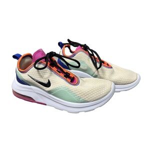 Nike Cream and Black Athletic Shoes